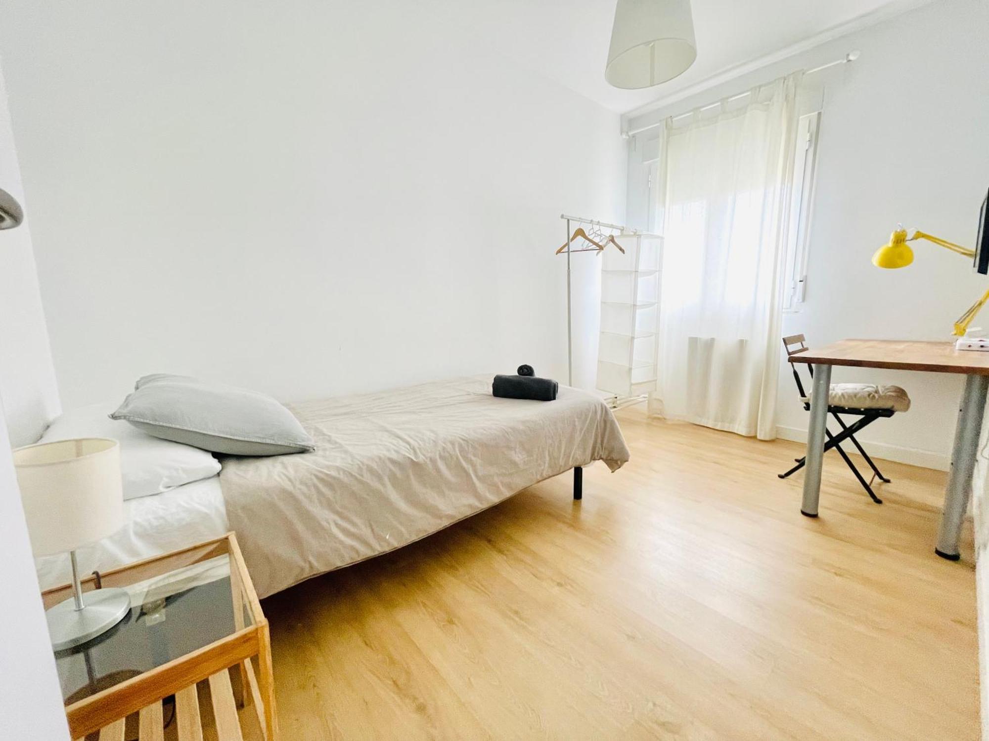Piso Acogedor Y Tranquilo - Junto A Ifema Y Aerop. Daire Madrid Dış mekan fotoğraf