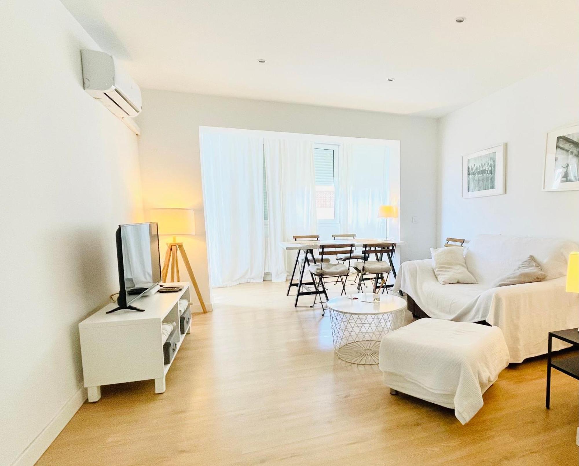 Piso Acogedor Y Tranquilo - Junto A Ifema Y Aerop. Daire Madrid Dış mekan fotoğraf